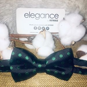 Boys bow tie- Retreez  black/green polka dots
